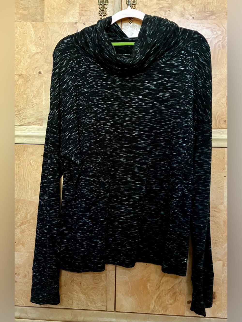 Danskin Women’s Space Dye Cowl Neck Pullover Thumb Holes Size XL